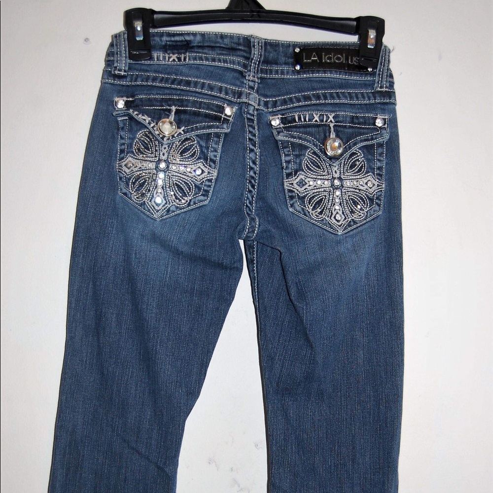 Jeans - Picture 2 of 3